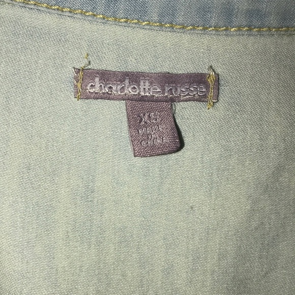 Charlotte Russe Chambray Blouse light Blue Button up size XS - Picture 5 of 10